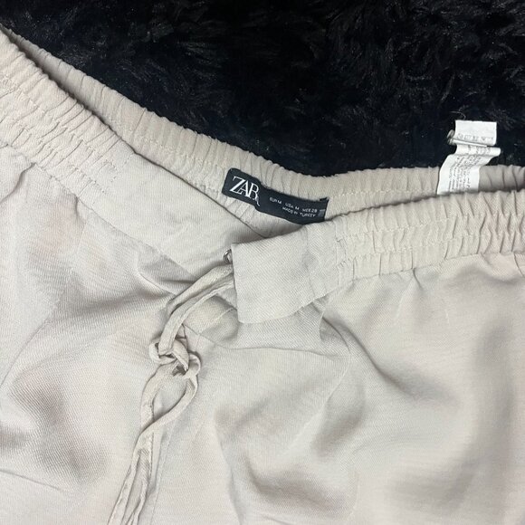 Minimalist Zara Sheer Creme Pants Women's Size M - Picture 3 of 3